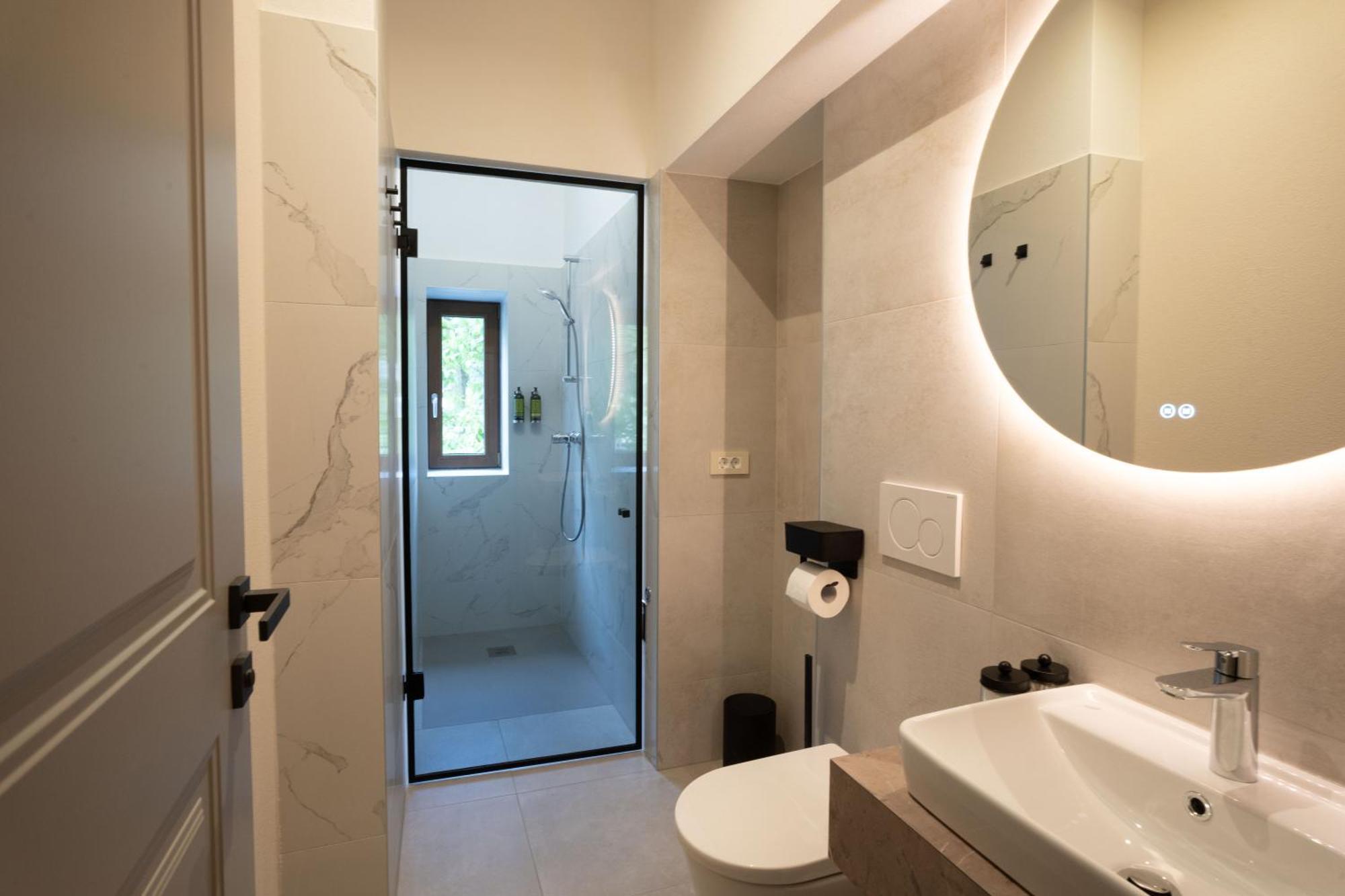Kalan Boutique Stay Zirovnica Room photo