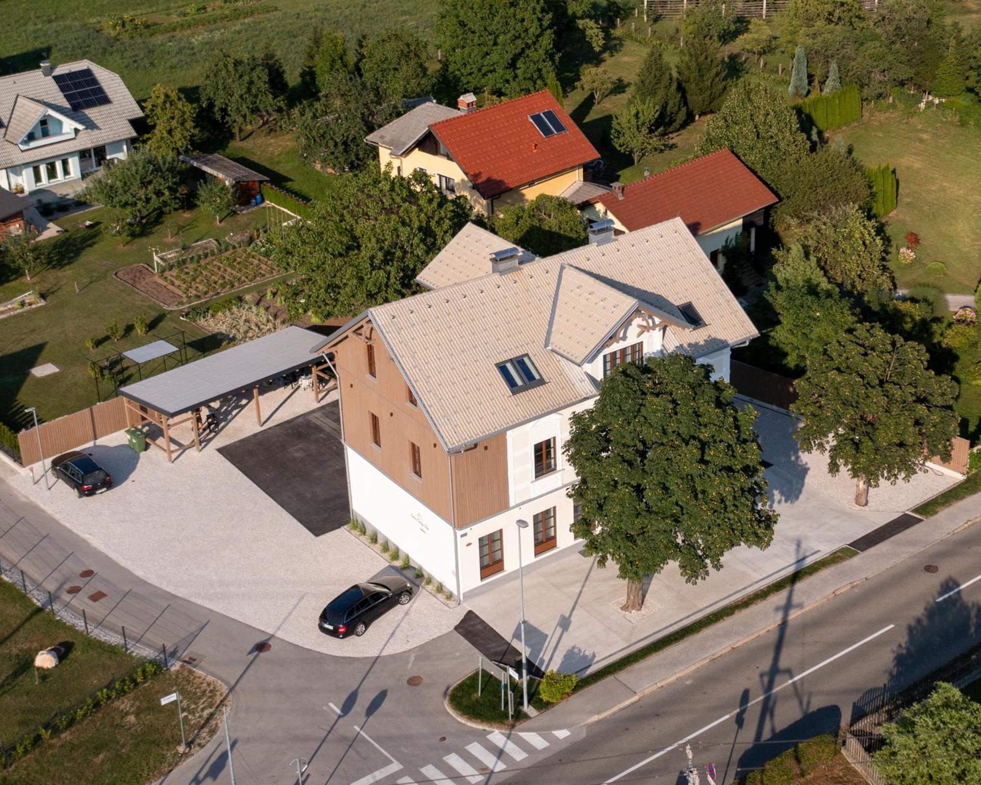 Kalan Boutique Stay Zirovnica Exterior photo
